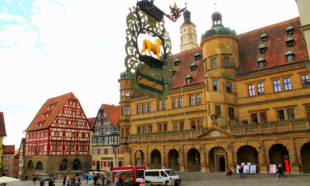 Hotel Goldenes Lamm Rothenburg ob der Tauber Exterior foto